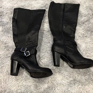 Torrid Black Sz 11 Knee Boots